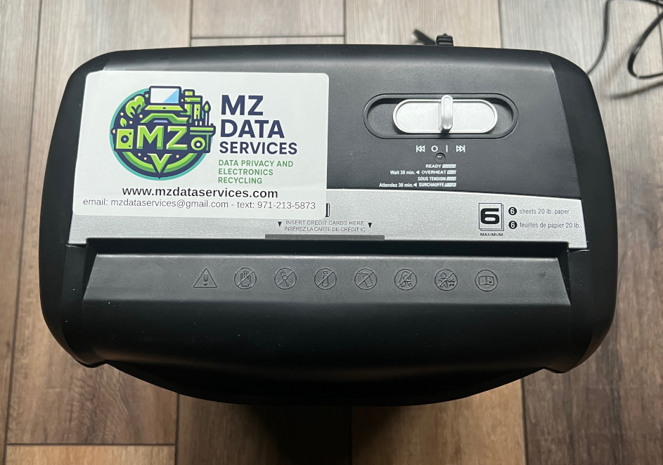 Basic paper shredder